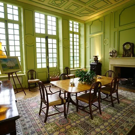 Chateau De Saint-maclou-la-campagne * Saint-Maclou (Eure)