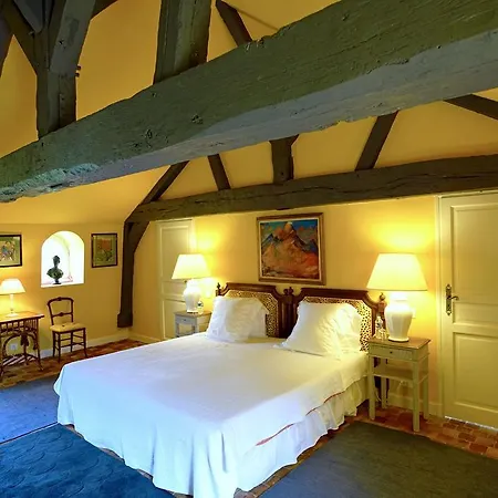 Chateau De Saint-maclou-la-campagne * Saint-Maclou (Eure)